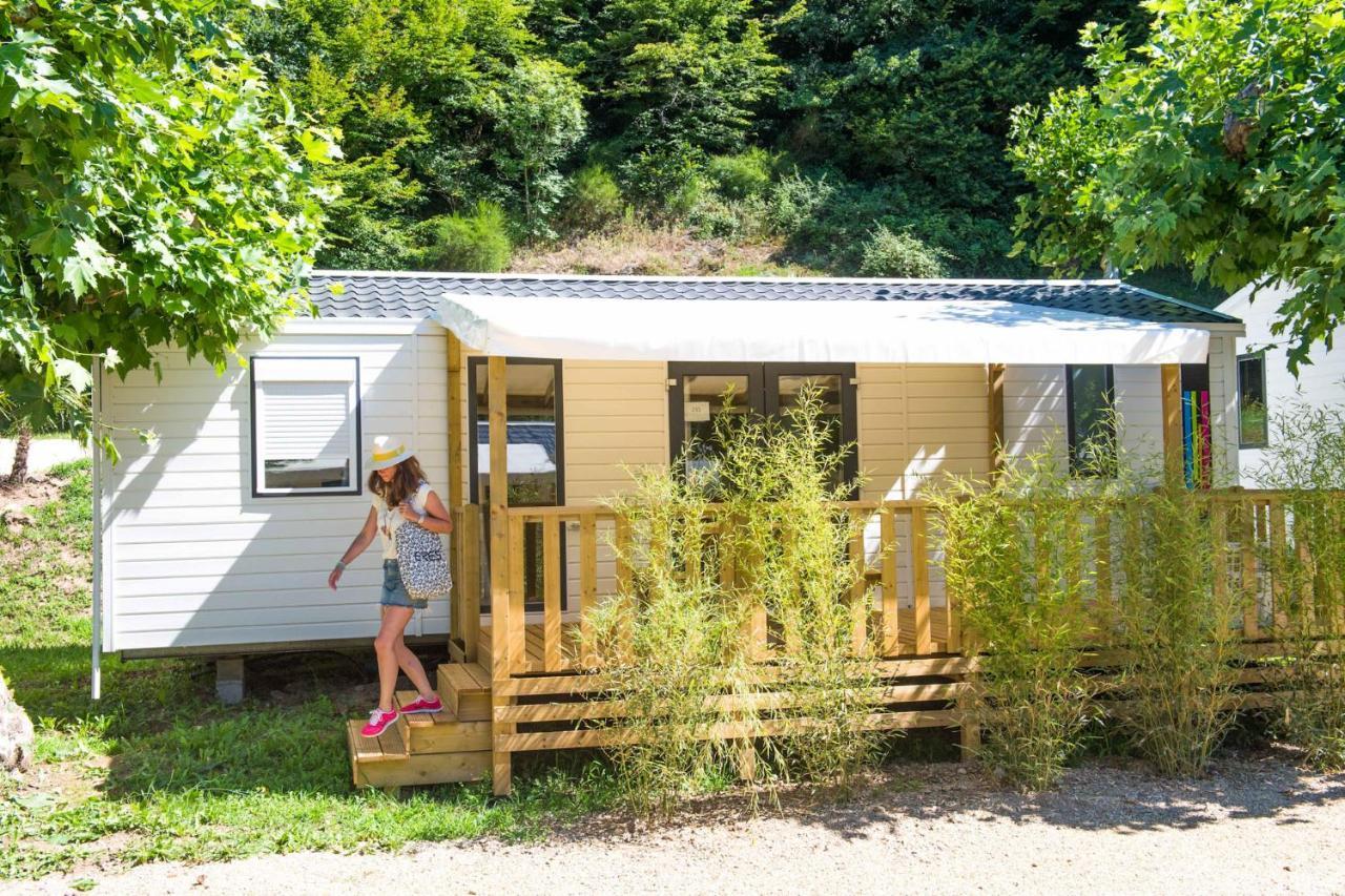 Camping Le Chateau Du Gibanel Saint-Martial-Entraygues Экстерьер фото