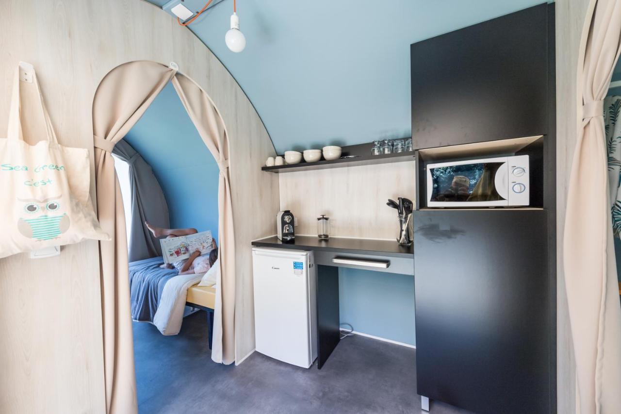 Camping Le Chateau Du Gibanel Saint-Martial-Entraygues Экстерьер фото